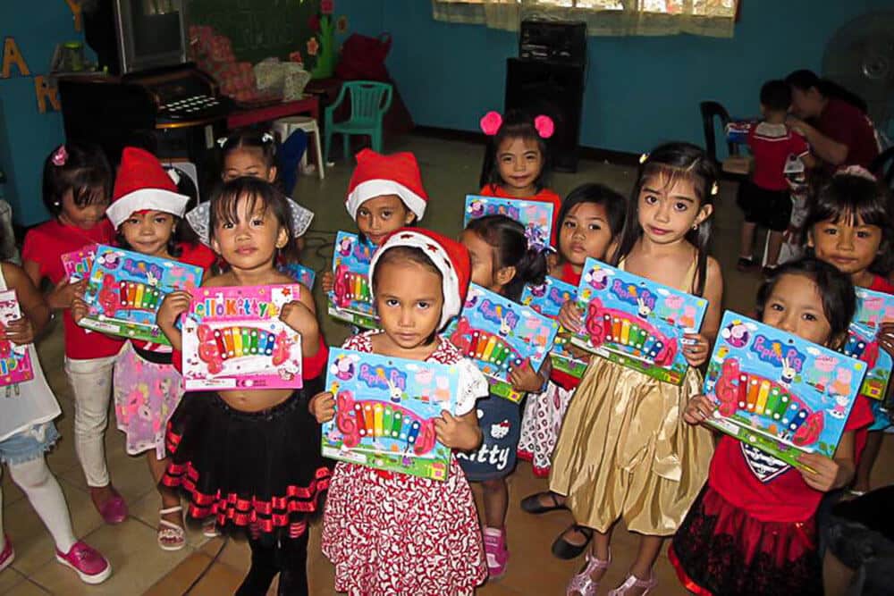 Star of hope Julglädje i fem världsdelar philippines christmas