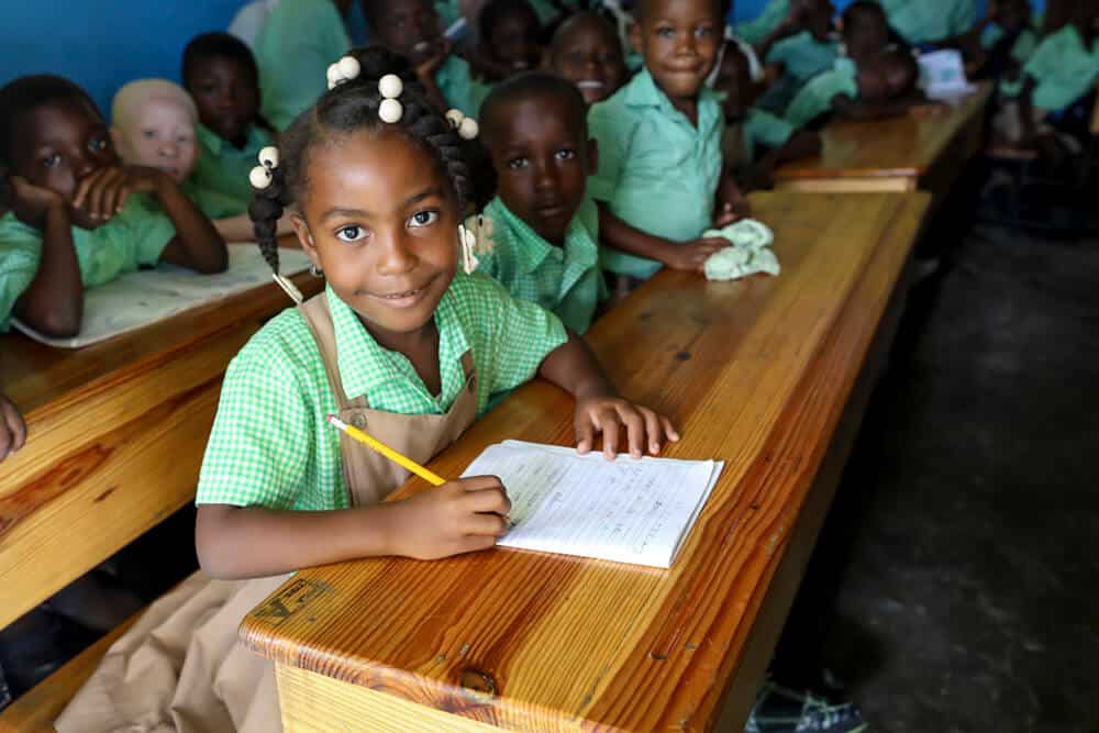 Star of Hope Fleuront i Haiti fleuront i skolan2