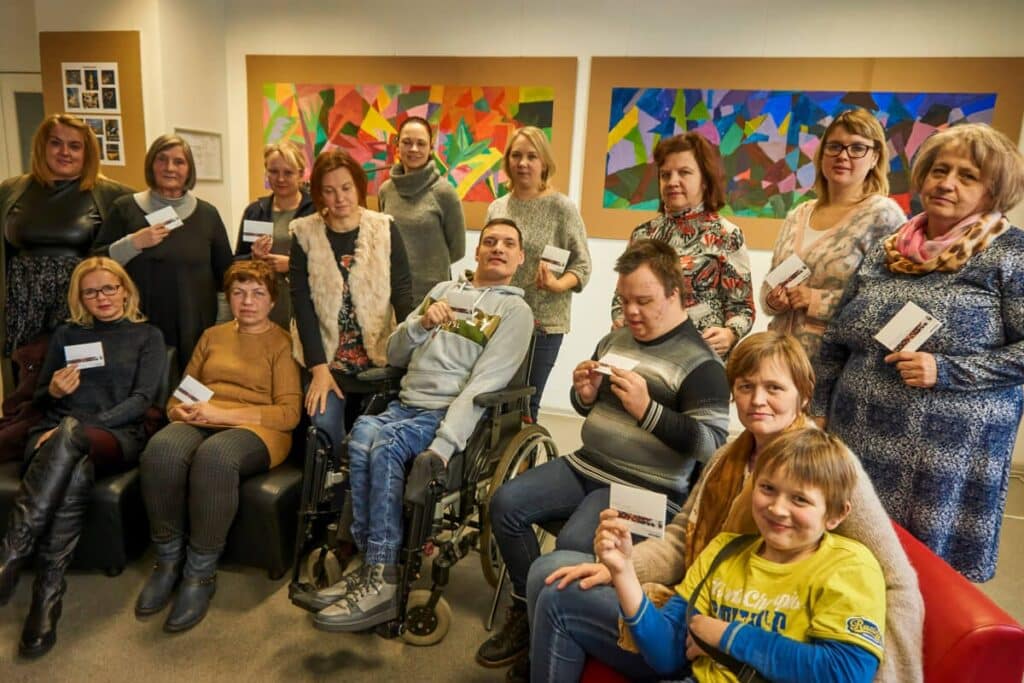 Jul för familjer i kris 1 Star of Hope SE Jul för familjer i kris Ilze 1