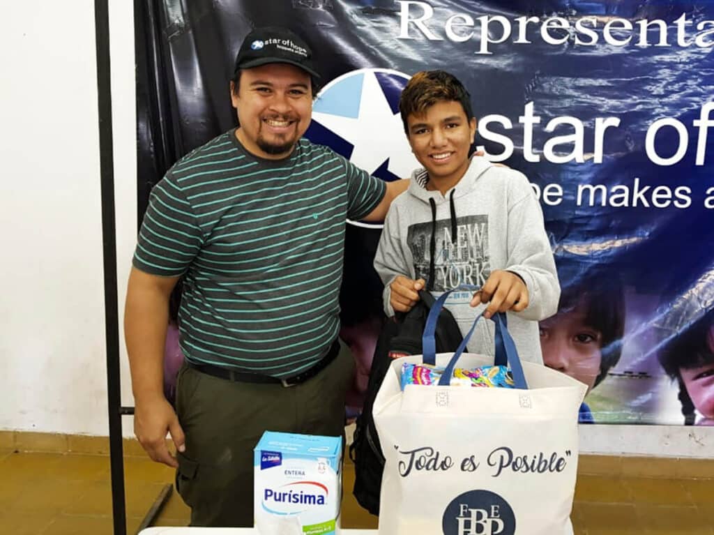 Nödhjälpen framme i Argentina. 1 Star of Hope SE Nödhjälpen framme i Argentina. Argentina food 3