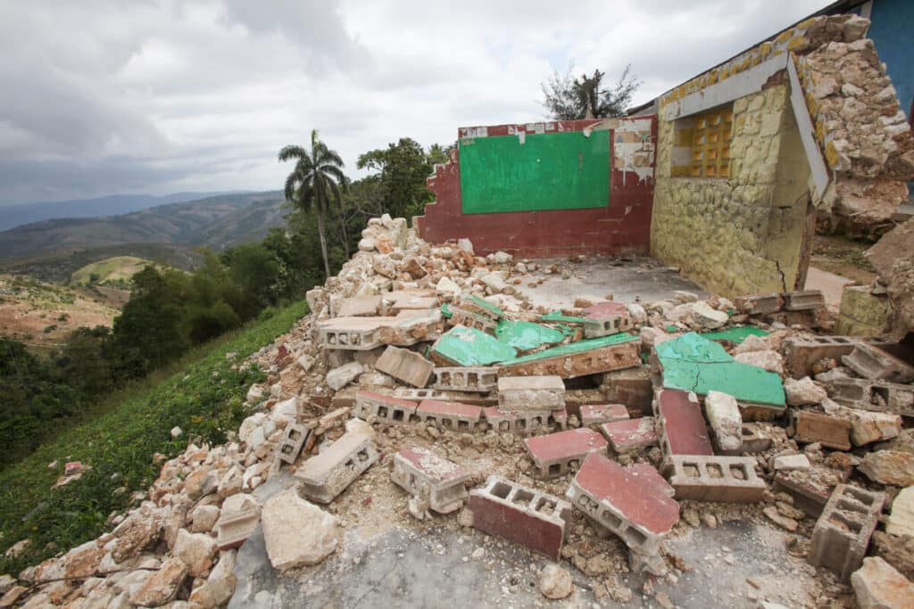 Star of Hope Haiti - tio år efter jordbävningen - pressinformation Haiti press Small 4