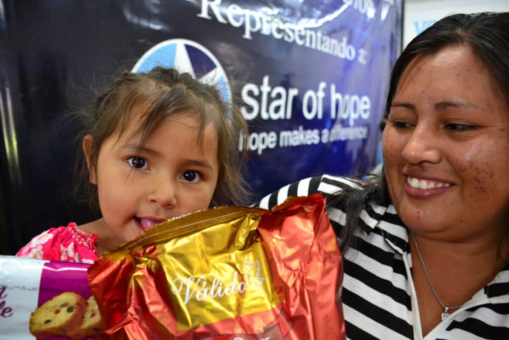 Star of Hope Julpaketsutdelning 2019 - fortsatt framgång! julpaket small 2