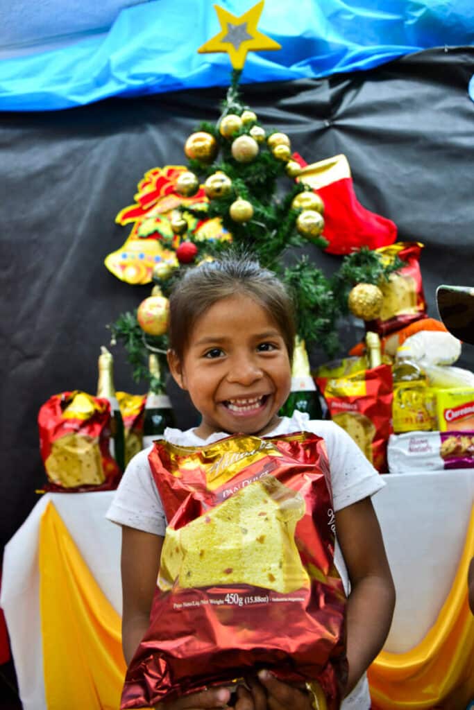 Star of Hope Julpaketsutdelning 2019 - fortsatt framgång! julpaket small 9