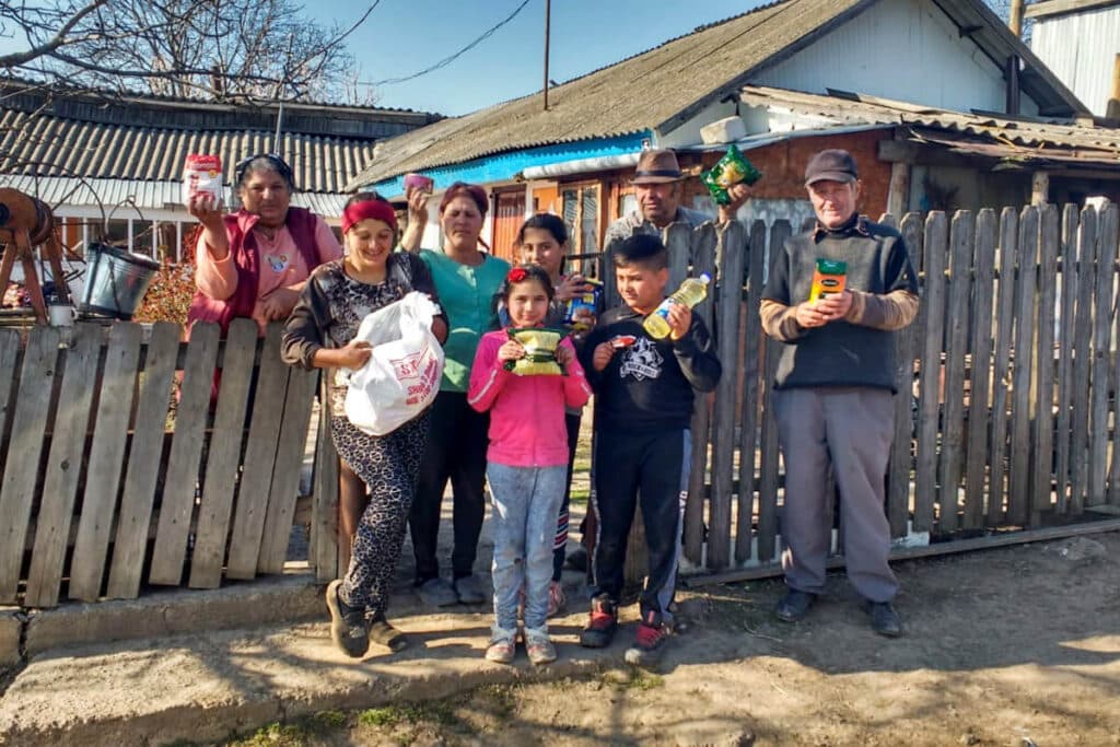 Star of Hope SE Matutdelning i Rumänien Dimancheni 1