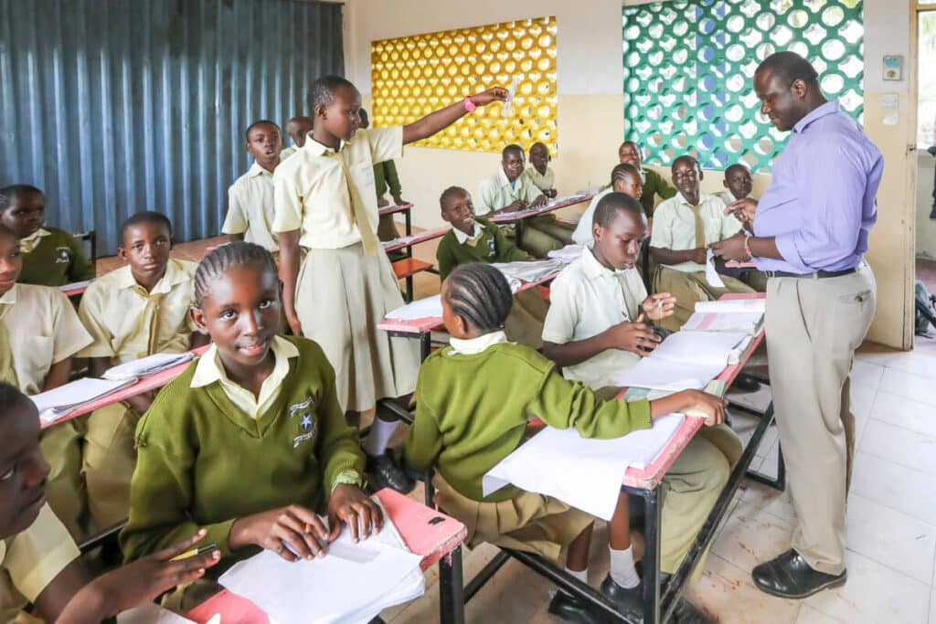 Examensprov i Kenya uppskjutna 42 Star of Hope SE Examensprov i Kenya uppskjutna kenya 2