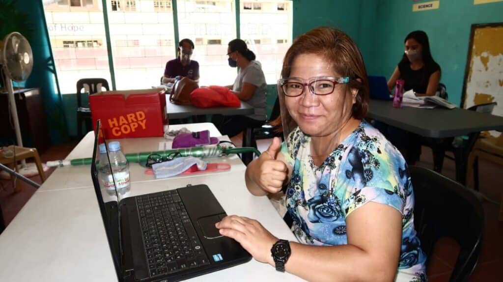 Coronaanpassning Filippinerna 38 Star of Hope SE Coronaanpassning Filippinerna 11400