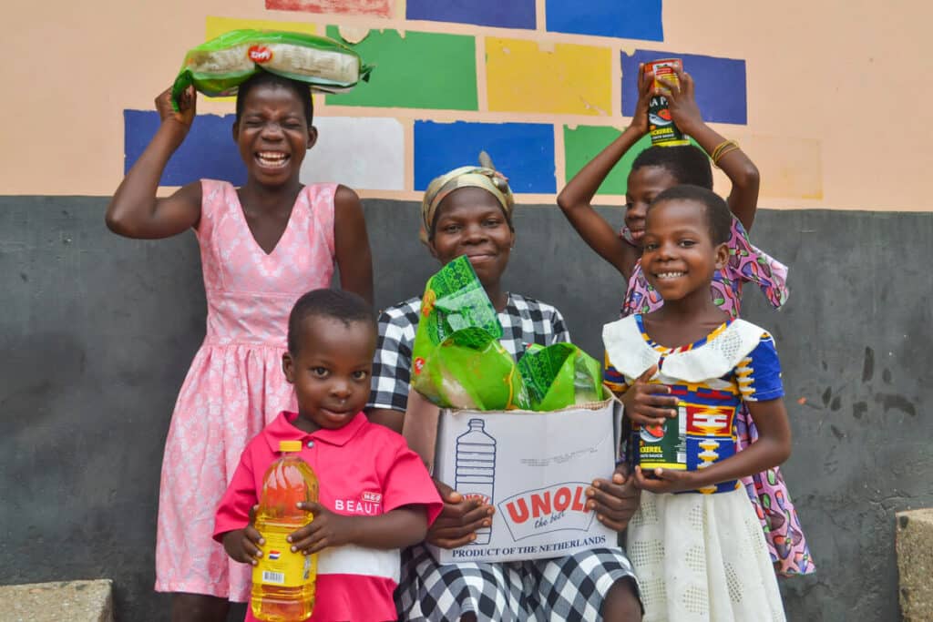 Ny matutdelning Ghana 45 Star of Hope SE Ny matutdelning Ghana OSAE FOOD SMALL 4