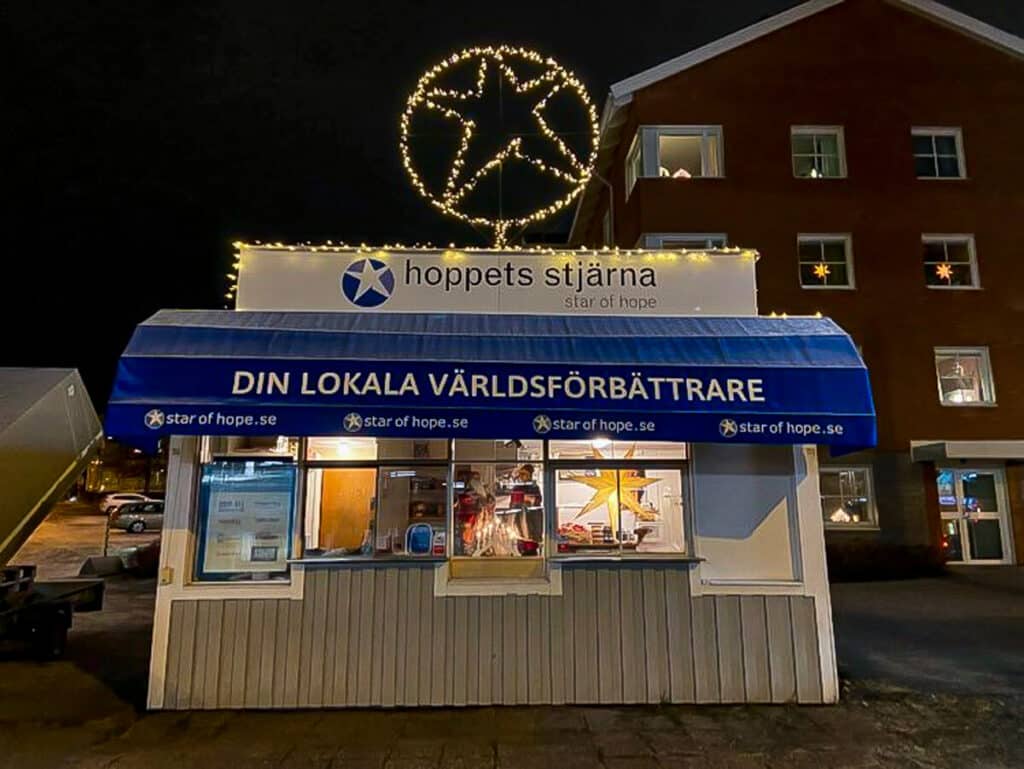 Star of Hope Kioskinvigning och adventsstjärna star 1