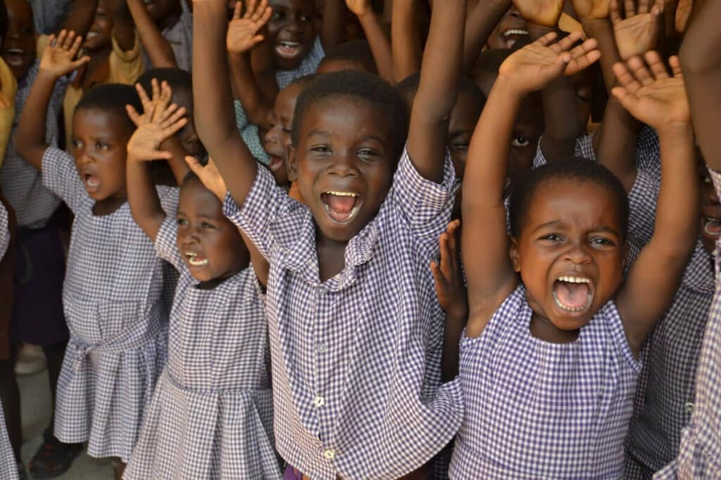 Ghanas skolor har öppnat 23 Star of Hope SE Ghanas skolor har öppnat Ghana 1