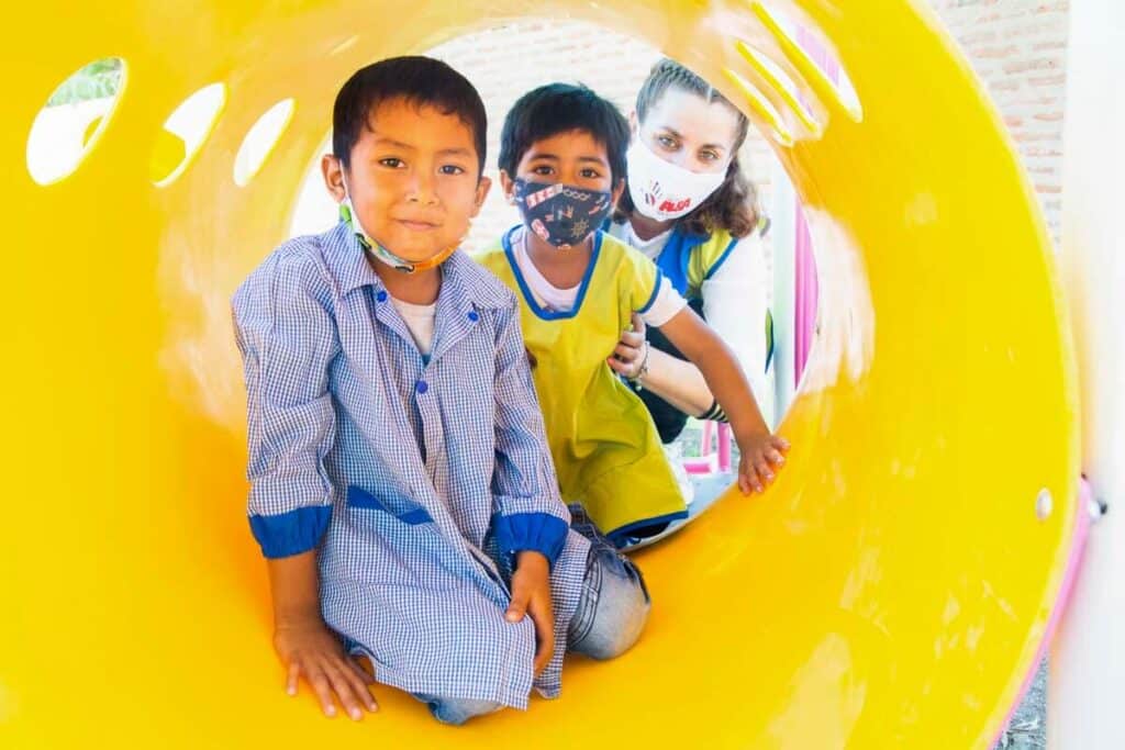 Star of Hope SE Skolstart och ny lekpark i Argentina ALba small 1