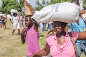 Star of Hope Här når hjälpen Haitis jordbävningsoffer Relief 112