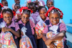 Star of Hope Matpaket utdelade i Haiti! Matpaket Haiti 04