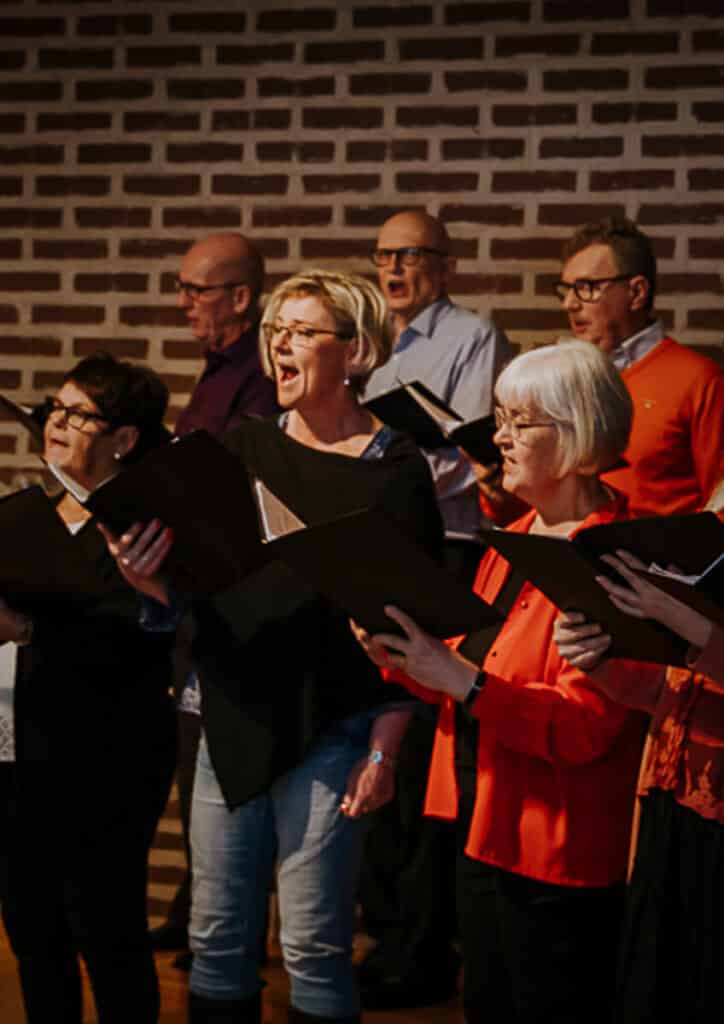 Örnsköldsviks Motettkör 2 Star of Hope SE Örnsköldsviks Motettkör isgala 2