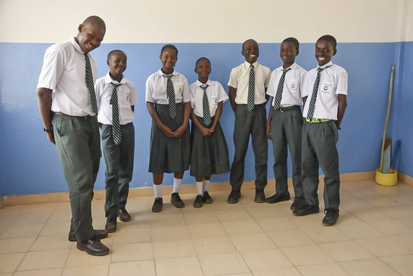 barn skola kenya