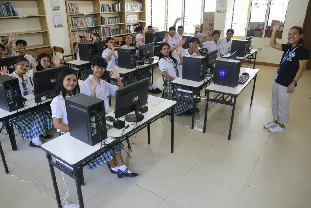 Star of Hope SE CoreGolfen 2024 202501 PH Taytay Computer room 001 kopiera