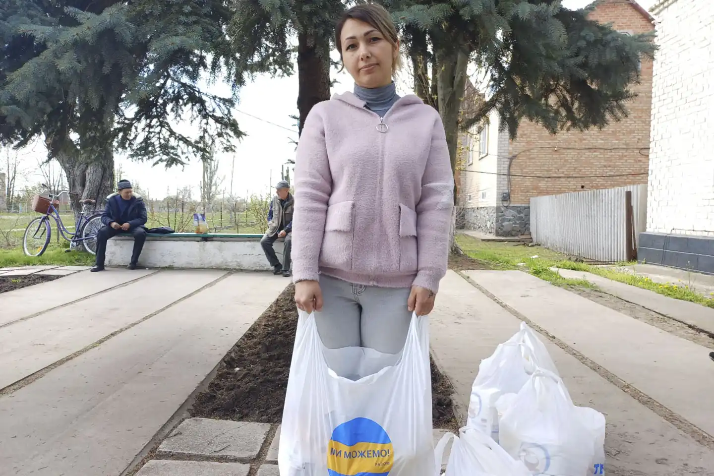 Star of Hope Hopp till 300 ukrainska flyktingar Ukraina 22 kopiera