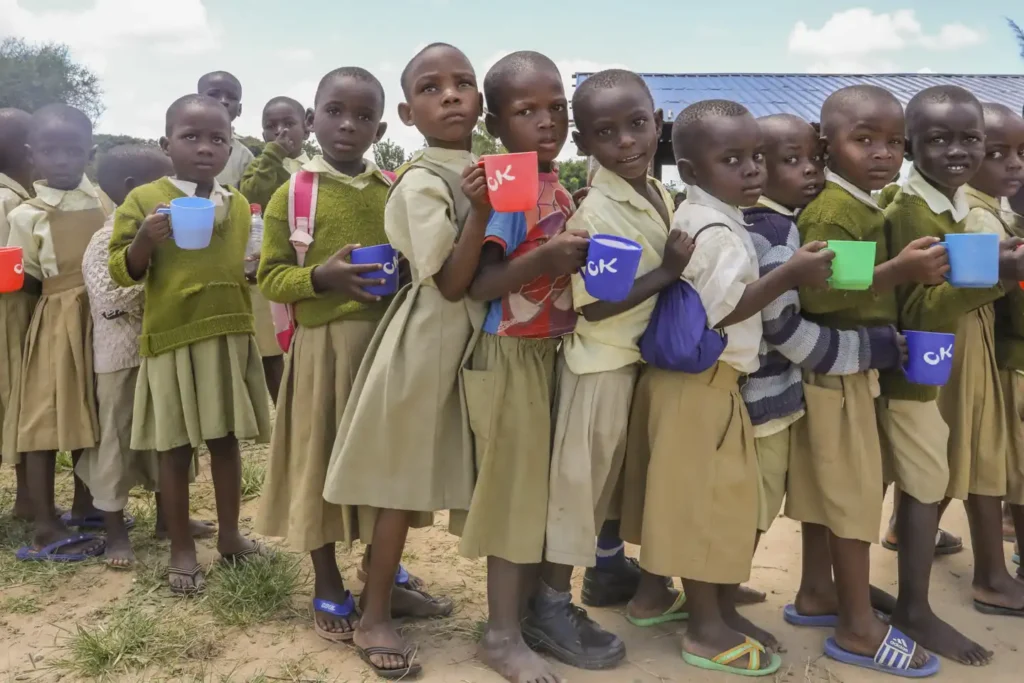 Star of Hope SE Skolbarnen behöver vatten! Manadsbrev juli 2025 Small 4 kopiera 1