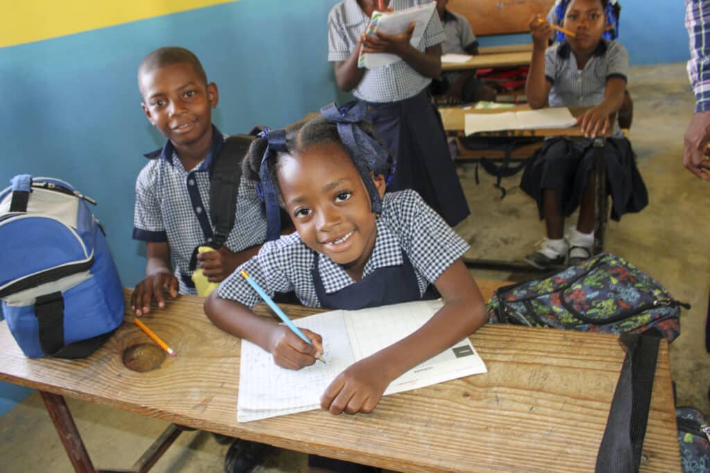 Star of Hope SE Skolstart eller skolstängt? Hemsida 1