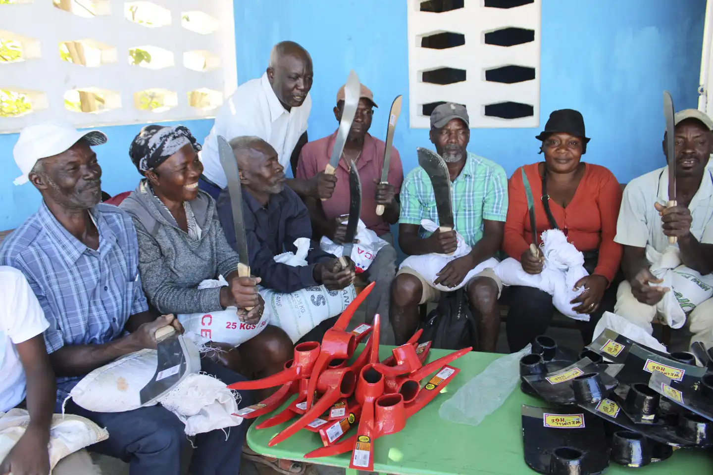 Barnen lider – men din hjälp når fram! 25 Star of Hope SE Barnen lider – men din hjälp når fram! Haiti 10 kopiera